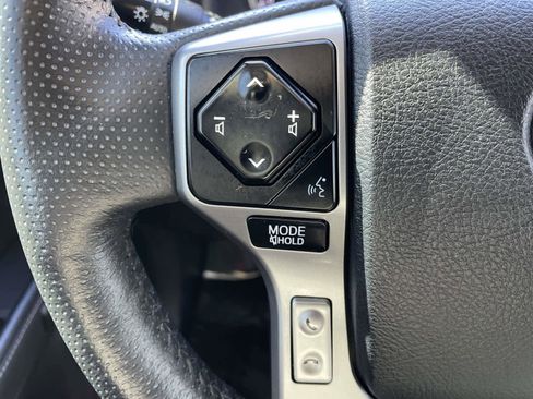 Used 2023 Toyota 4Runner Limited image 14