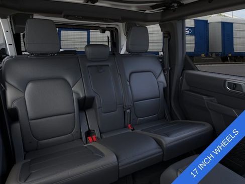 New 2026 Ford Bronco Outer Banks AWD/4WD image 12