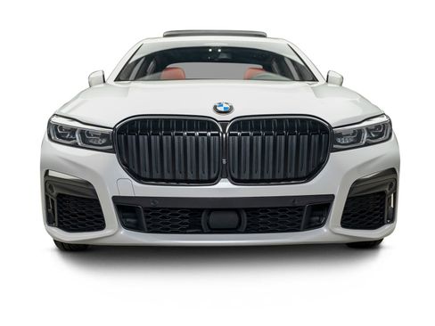 Used 2021 BMW 750i xDrive w/ Executive Package AWD/4WD image 7