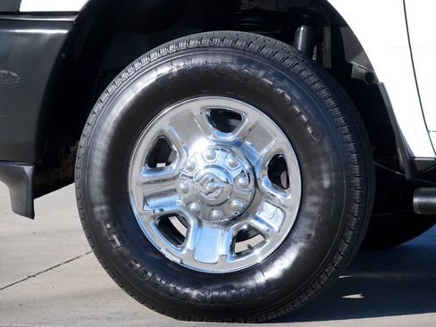 Used 2024 RAM 2500 Tradesman AWD/4WD image 13