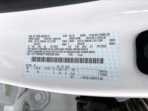 Used 2025 Ford F250 XLT image 21