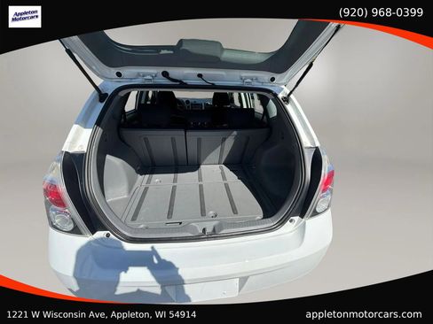Used 2009 Pontiac Vibe w/ Preferred Package FWD image 20