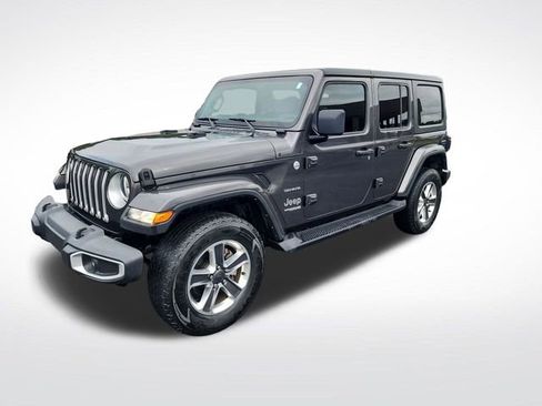 Used 2022 Jeep Wrangler Unlimited Sahara w/ Cold Weather Group AWD/4WD image 2