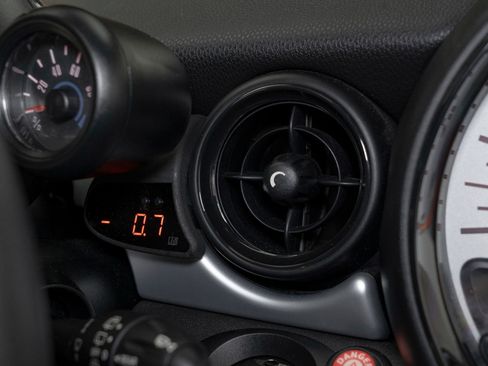 Used 2013 MINI Cooper S FWD image 35