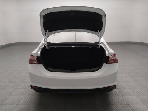 Used 2021 Chevrolet Malibu LT image 29