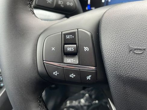 New 2025 Ford Maverick XLT w/ Equipment Group 301A image 22