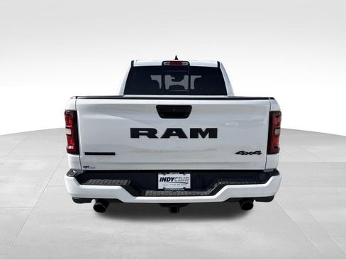 Used 2025 RAM 1500 Big Horn AWD/4WD image 6