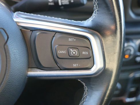 Used 2020 Jeep Gladiator Sport w/ Quick Order Package 24S image 16