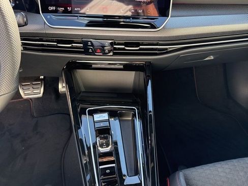 New 2026 Volkswagen GTI SE image 23