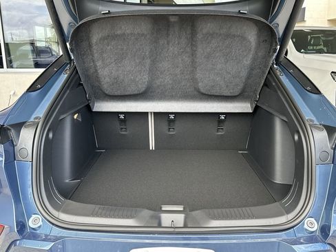 New 2025 Buick Envista Avenir image 30