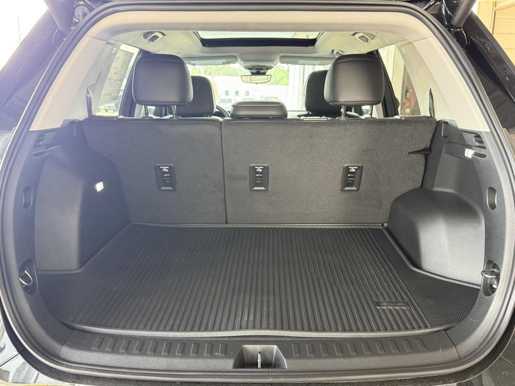 New 2026 GMC Terrain Denali w/ LPO, Floor Liner Package AWD/4WD image 16