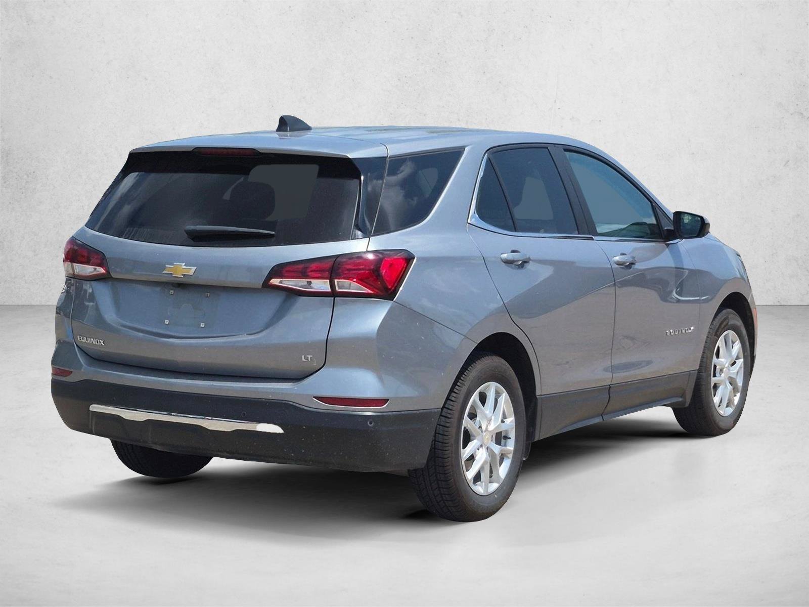 Used 2024 Chevrolet Equinox LT FWD image 6
