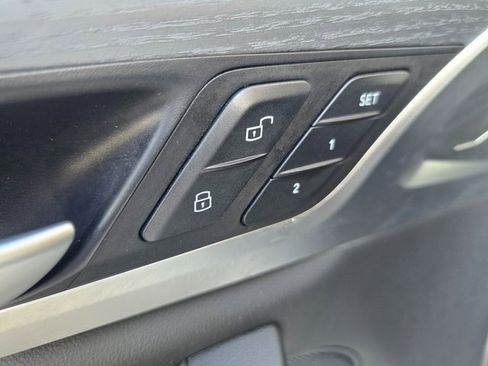 Used 2024 BMW X3 xDrive30i w/ Convenience Package image 18