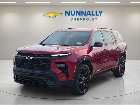 Certified 2024 Chevrolet Traverse RS image 1