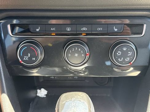 Used 2024 Volkswagen Tiguan S AWD/4WD image 30