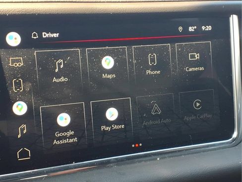 Used 2022 GMC Yukon XL Denali w/ Advanced Technology Package AWD/4WD image 12