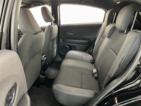 Used 2021 Honda HR-V Sport image 7