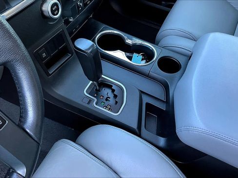 Used 2021 Toyota Sequoia Limited image 16