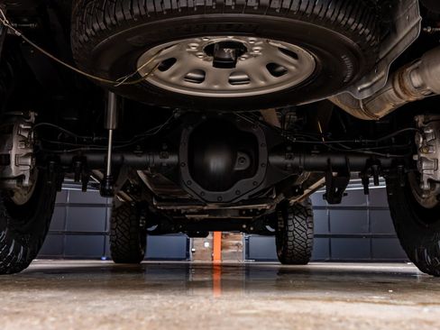 Used 2024 Chevrolet Silverado 2500 LTZ w/ LTZ Convenience Package image 15