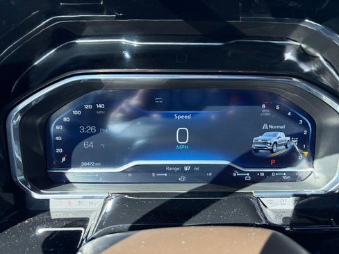 Used 2023 Chevrolet Silverado 1500 LTZ w/ LTZ Premium Package image 13