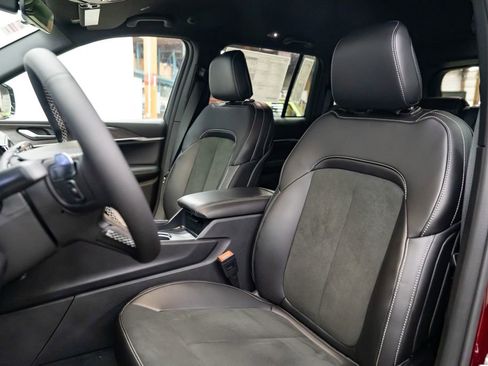 New 2026 Jeep Grand Cherokee Altitude image 23