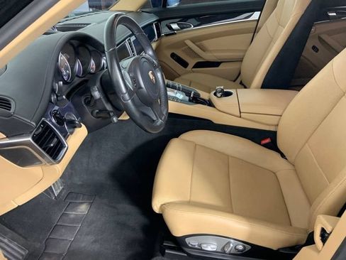 Used 2013 Porsche Panamera image 24