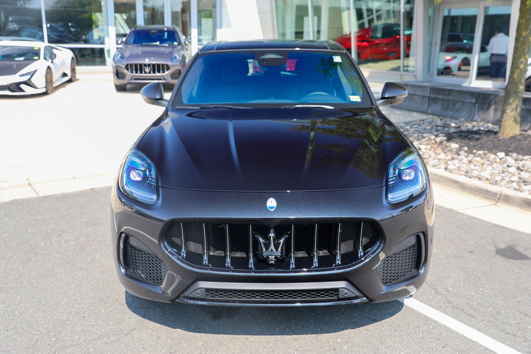 Used 2024 Maserati Grecale Modena AWD/4WD image 2