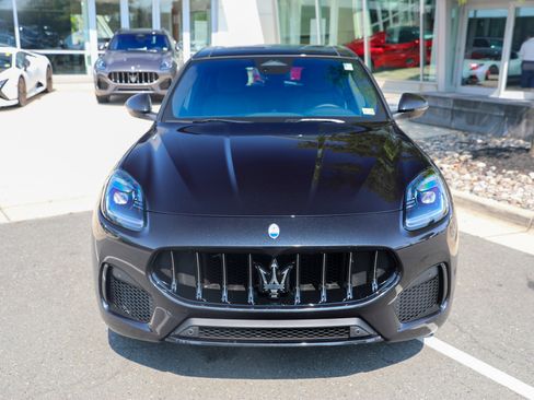 Used 2024 Maserati Grecale GT AWD/4WD image 2