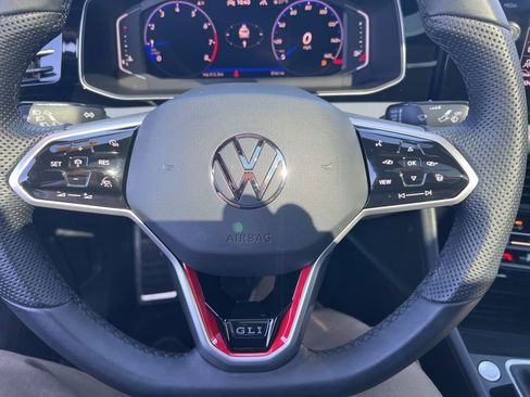 Used 2025 Volkswagen Jetta GLI Autobahn image 57