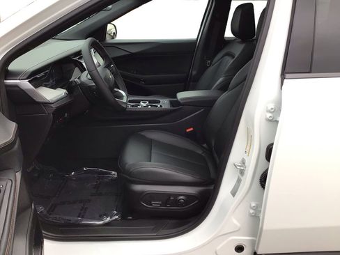 New 2026 Jeep Cherokee Limited image 9