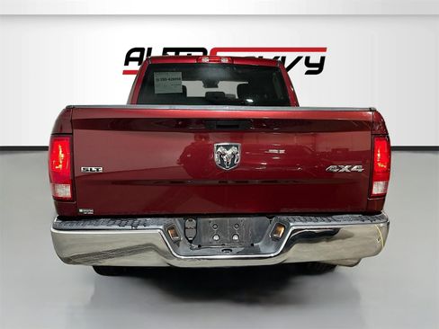 Used 2021 RAM 1500 Classic SLT image 6