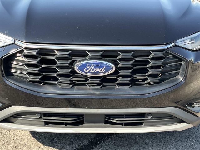 Used 2025 Ford Escape ST-Line FWD image 10