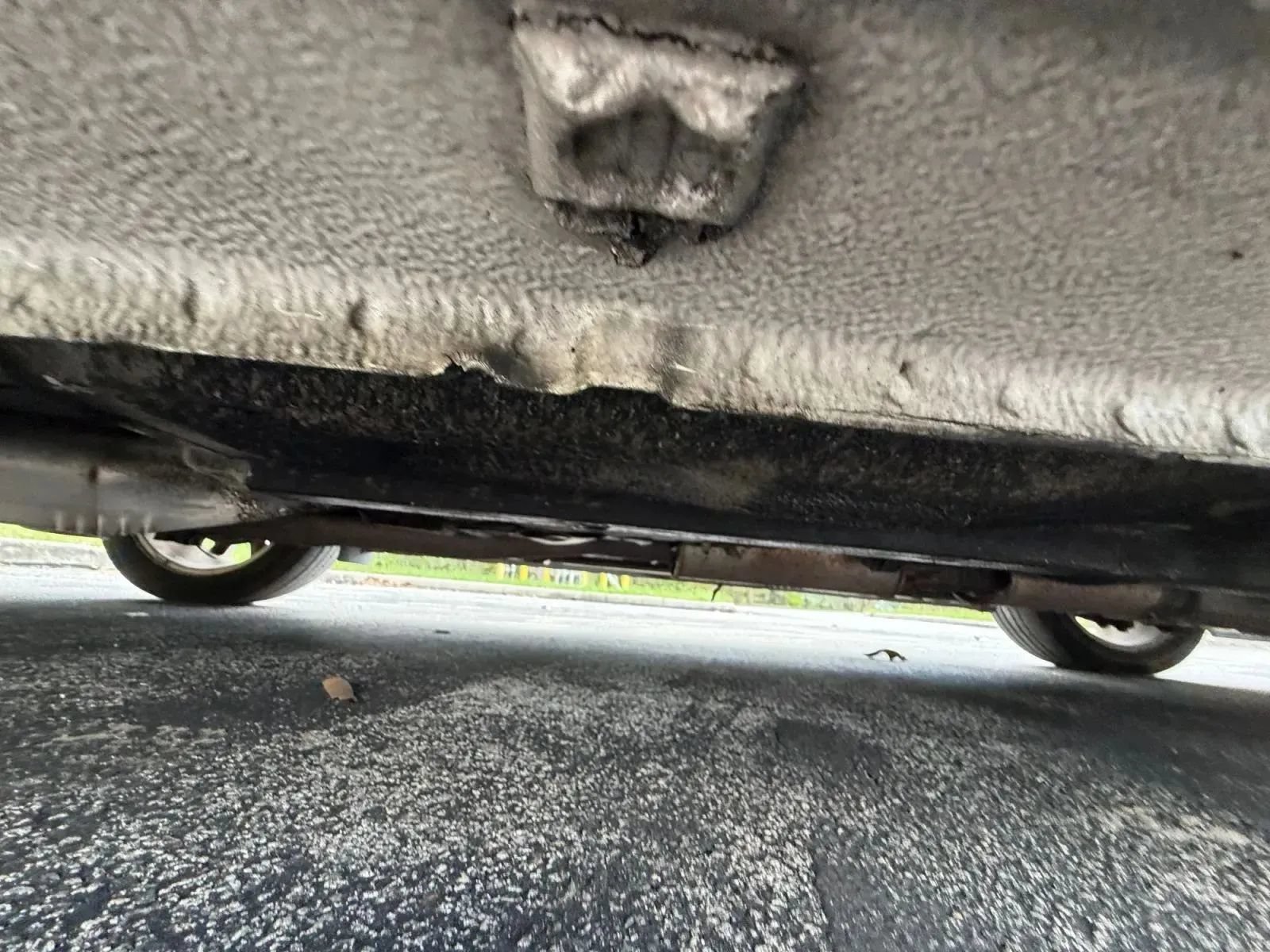 Used 2012 Lincoln MKZ FWD image 23
