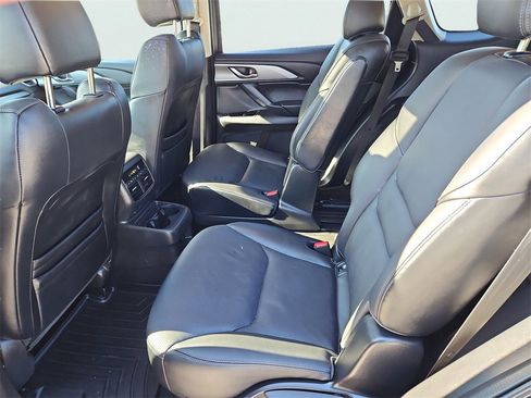 Used 2023 MAZDA CX-9 Touring image 30