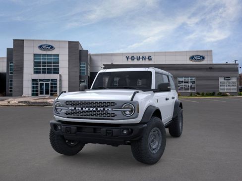 New 2025 Ford Bronco Badlands AWD/4WD image 2