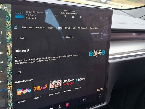 Used 2022 Tesla Model S Plaid image 17