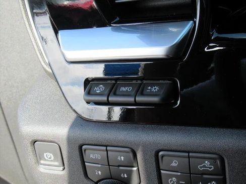 New 2026 Chevrolet Silverado 1500 High Country image 29