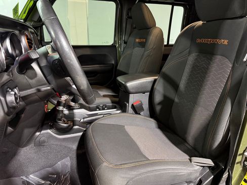 Used 2021 Jeep Gladiator Mojave image 5