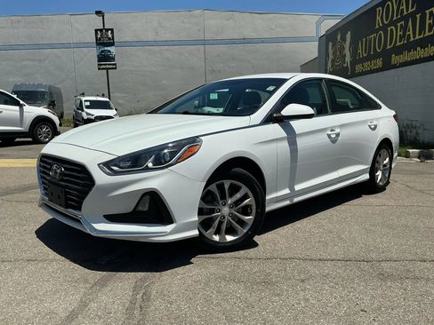 Used 2019 Hyundai Sonata SE FWD image 1