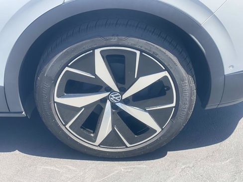 Used 2023 Volkswagen ID.4 Pro S RWD image 6