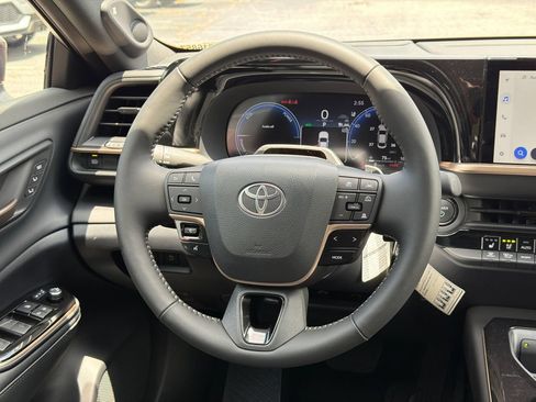 New 2026 Toyota Crown Platinum AWD/4WD image 24
