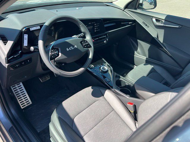 New 2026 Kia Niro Wave w/ Wave Preserve Package FWD image 17