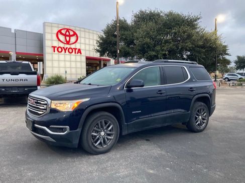 Used 2017 GMC Acadia SLT AWD/4WD image 1