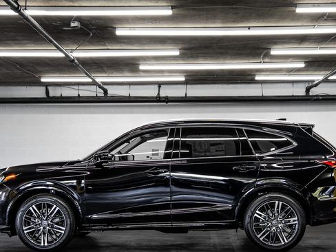 New 2026 Acura MDX SH-AWD w/ Advance Package image 2