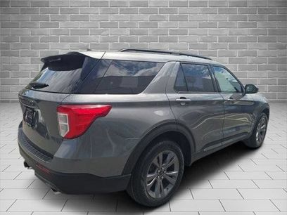 Certified 2023 Ford Explorer XLT w/ Equipment Group 202A