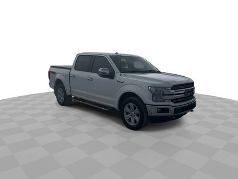 Used 2018 Ford F150 Lariat w/ Equipment Group 502A Luxury AWD/4WD image 2