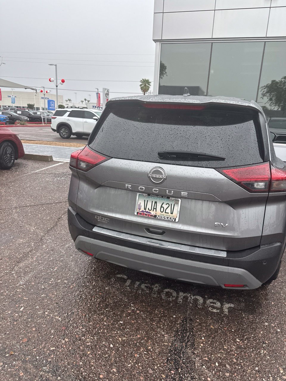 Used 2023 Nissan Rogue SV FWD image 9
