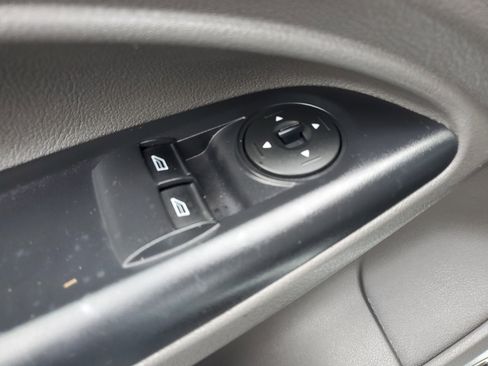 Used 2020 Ford Transit Connect XL image 13