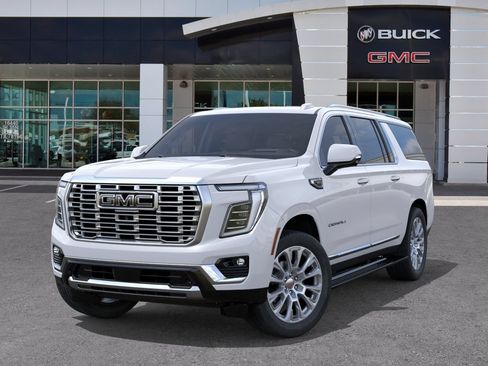 New 2026 GMC Yukon XL Denali w/ Denali Reserve Package AWD/4WD image 6