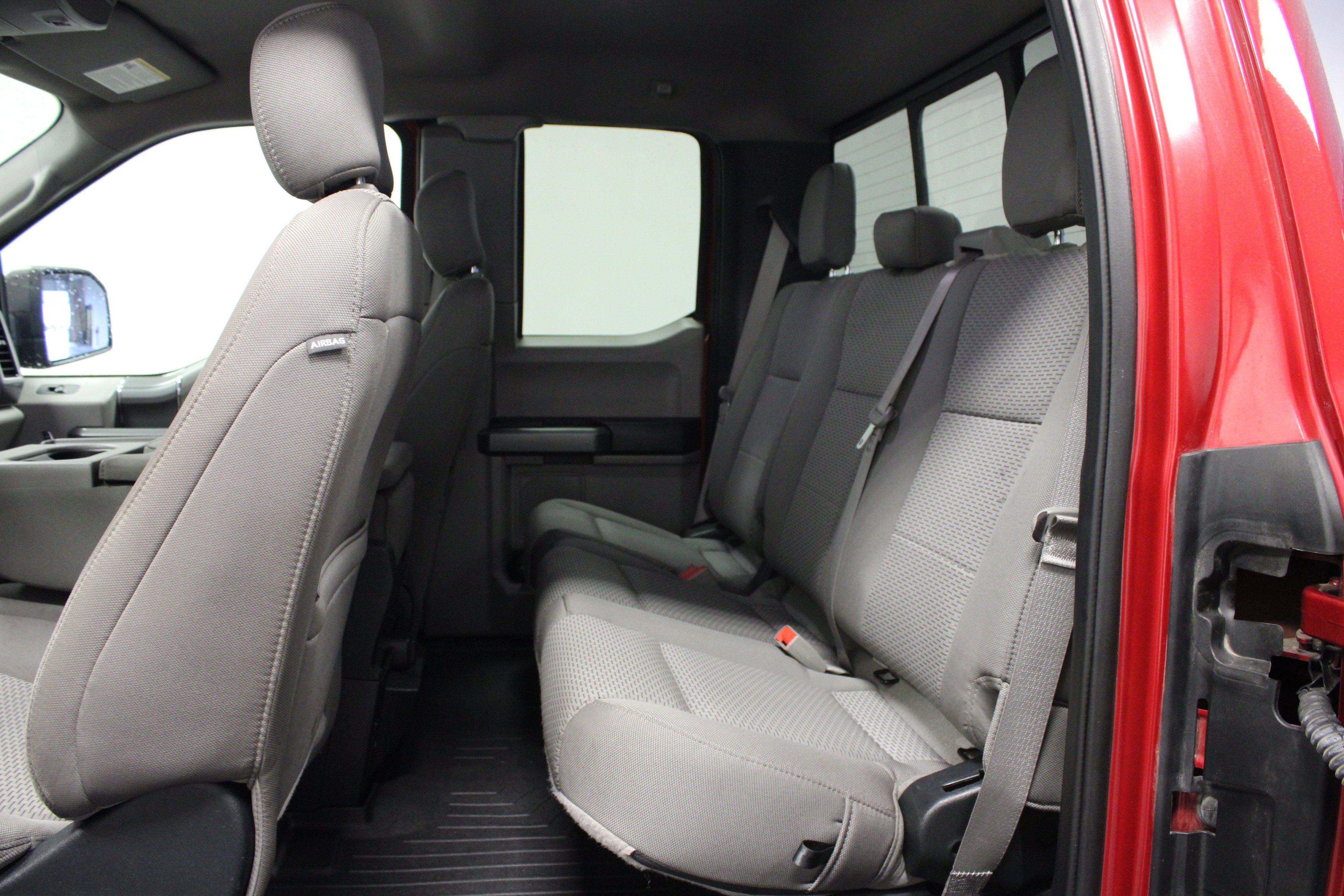 Used 2020 Ford F150 XLT w/ Equipment Group 302A Luxury AWD/4WD image 13